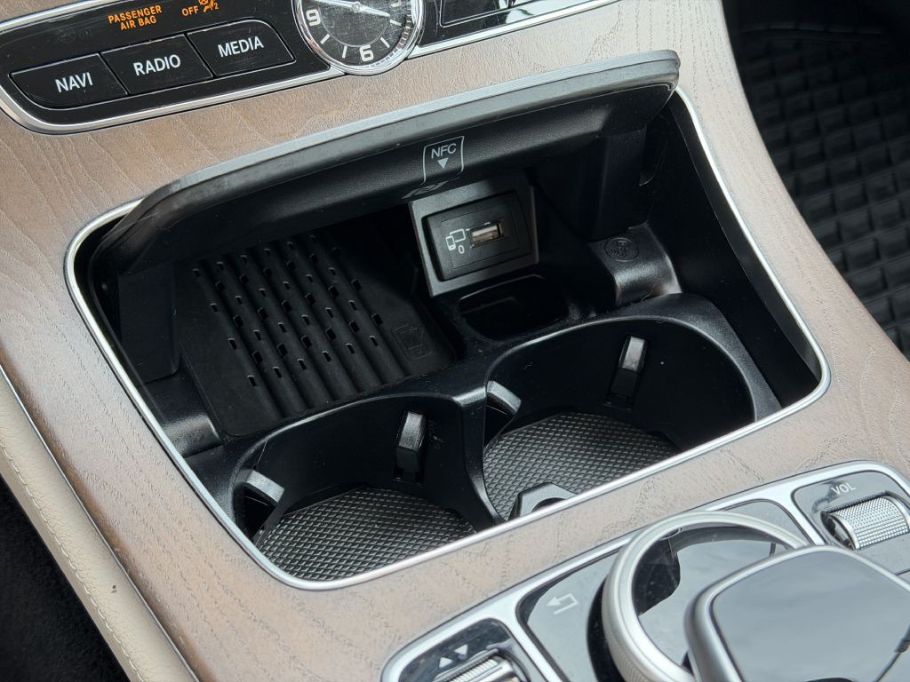 2020 Mercedes-Benz E-Class Image 44