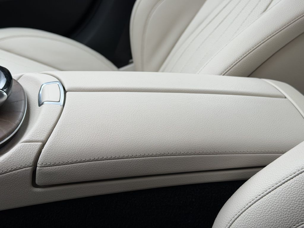 2020 Mercedes-Benz E-Class Image 46