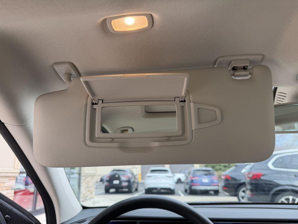 2020 Mercedes-Benz E-Class Image 52