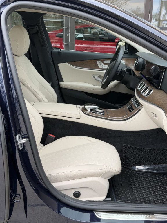 2020 Mercedes-Benz E-Class Image 53