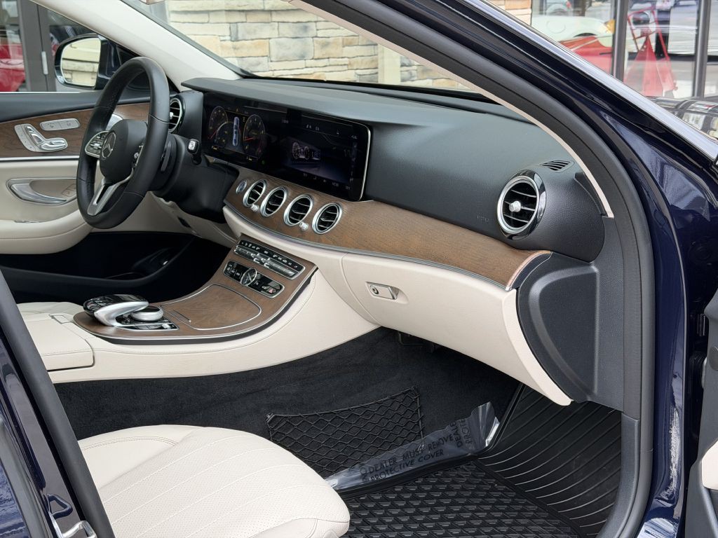 2020 Mercedes-Benz E-Class Image 54