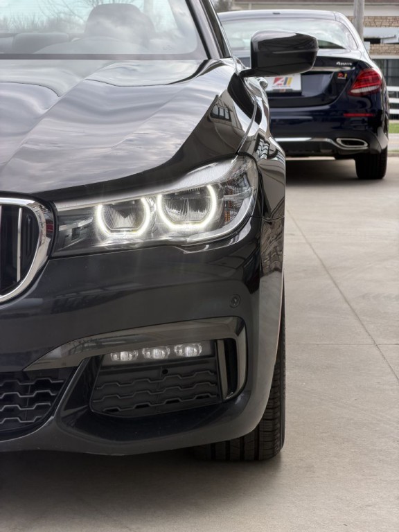 2019 BMW 7 Series Image 12