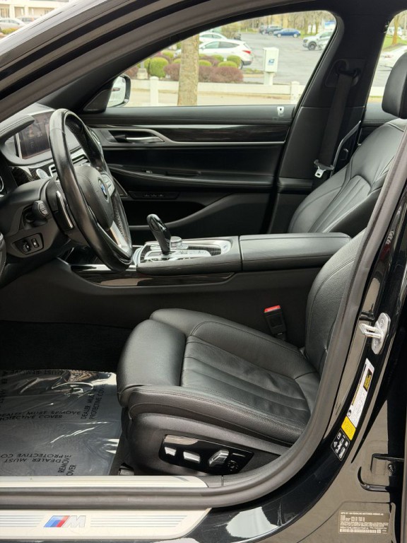2019 BMW 7 Series Image 19