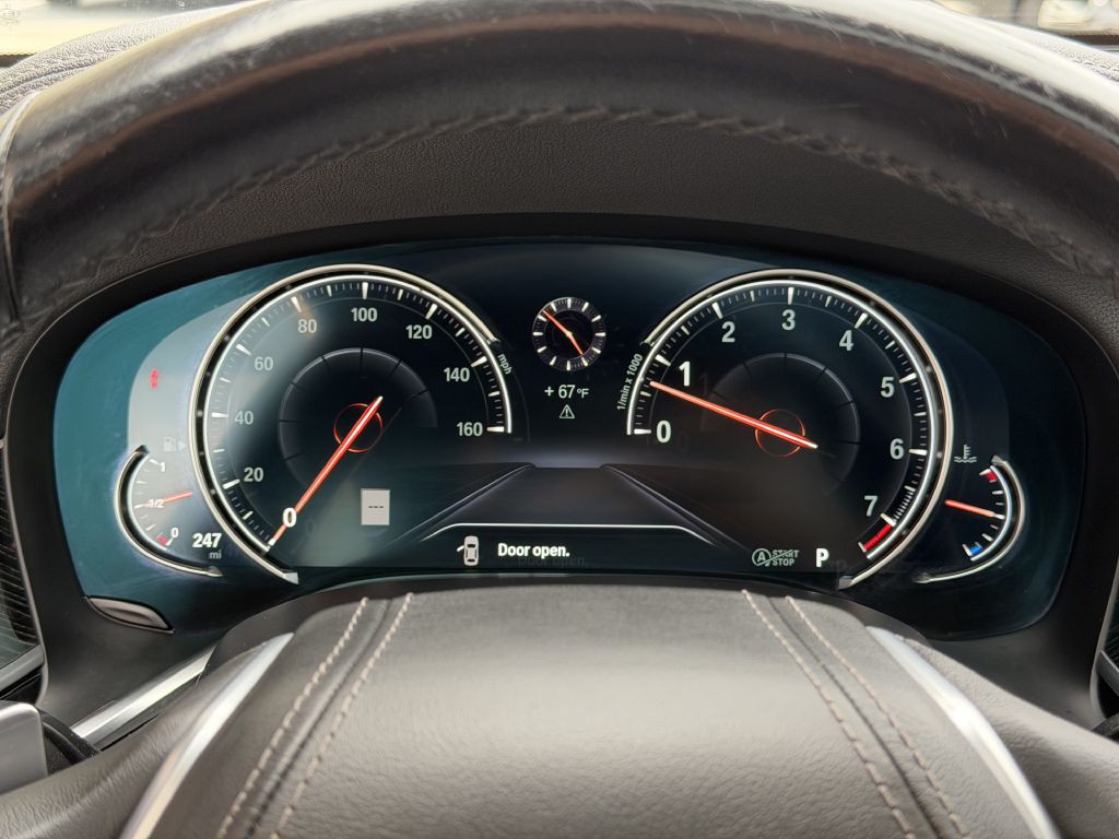 2019 BMW 7 Series Image 37