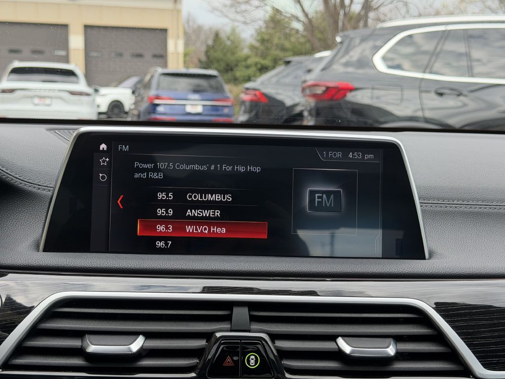 2019 BMW 7 Series Image 39