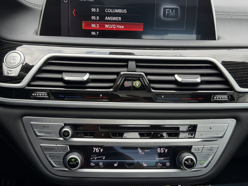 2019 BMW 7 Series Image 41