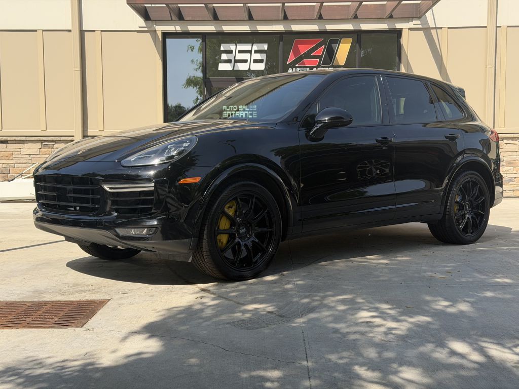 2018 Porsche Cayenne Image 1