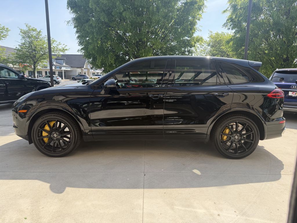 2018 Porsche Cayenne Image 6