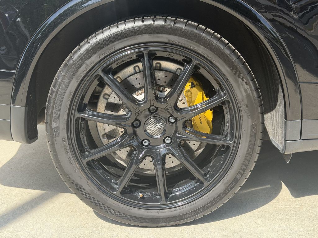 2018 Porsche Cayenne Image 13