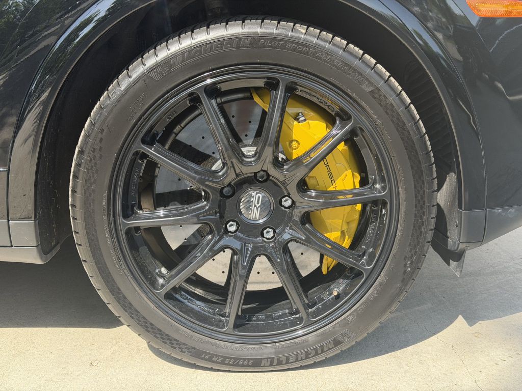 2018 Porsche Cayenne Image 14