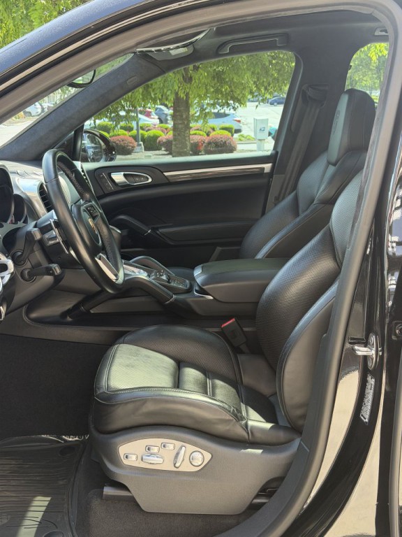 2018 Porsche Cayenne Image 15