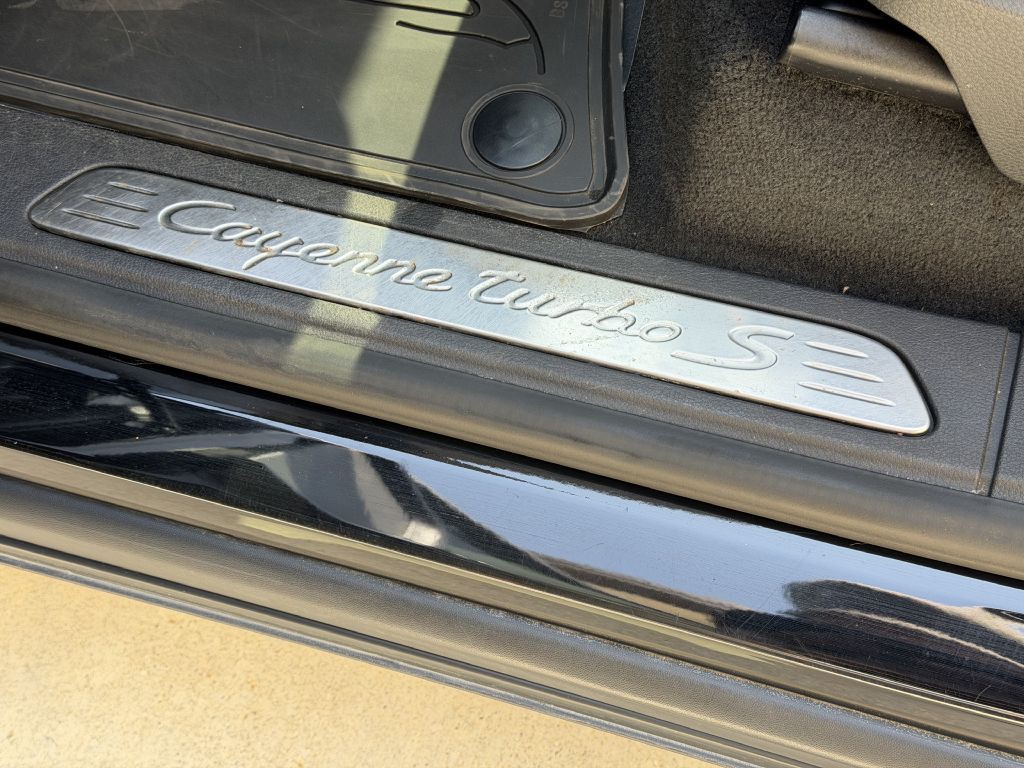 2018 Porsche Cayenne Image 22