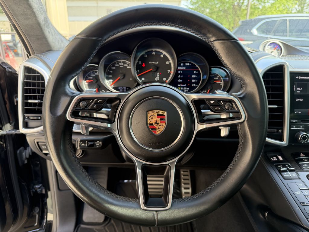 2018 Porsche Cayenne Image 28