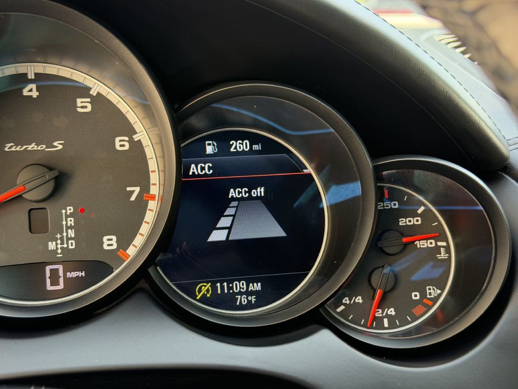 2018 Porsche Cayenne Image 36