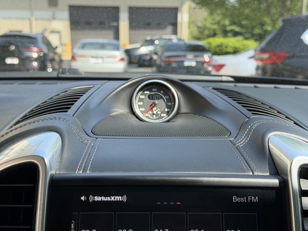 2018 Porsche Cayenne Image 39