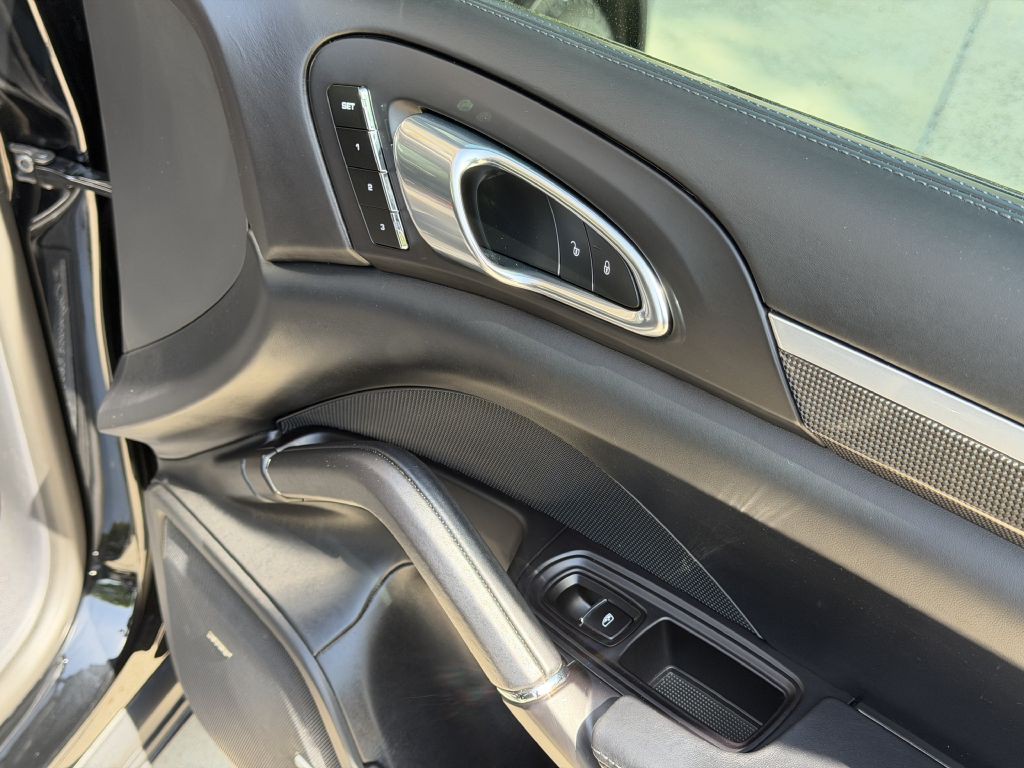 2018 Porsche Cayenne Image 58