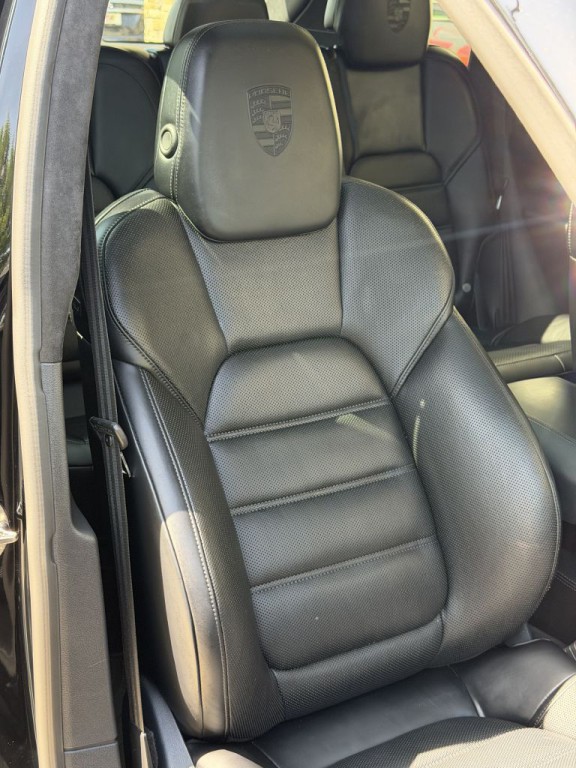 2018 Porsche Cayenne Image 65