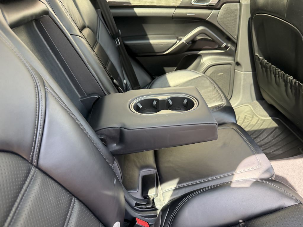 2018 Porsche Cayenne Image 84