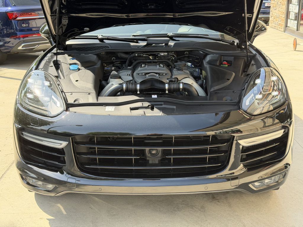 2018 Porsche Cayenne Image 101