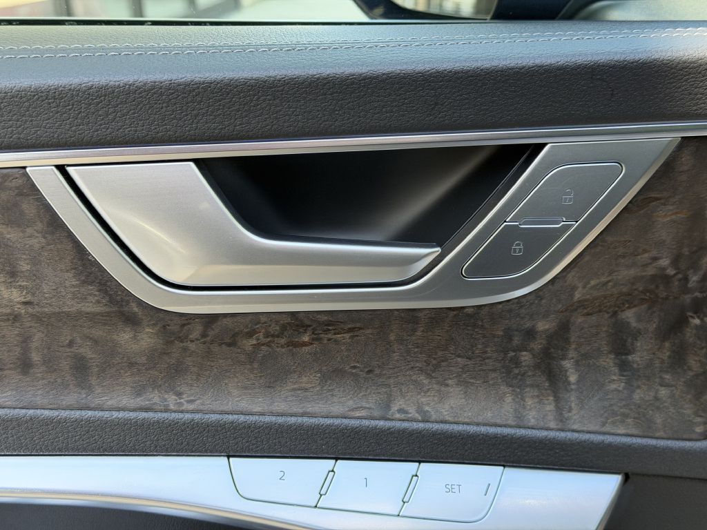2021 Audi A6 Image 23