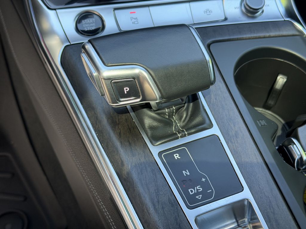 2021 Audi A6 Image 42