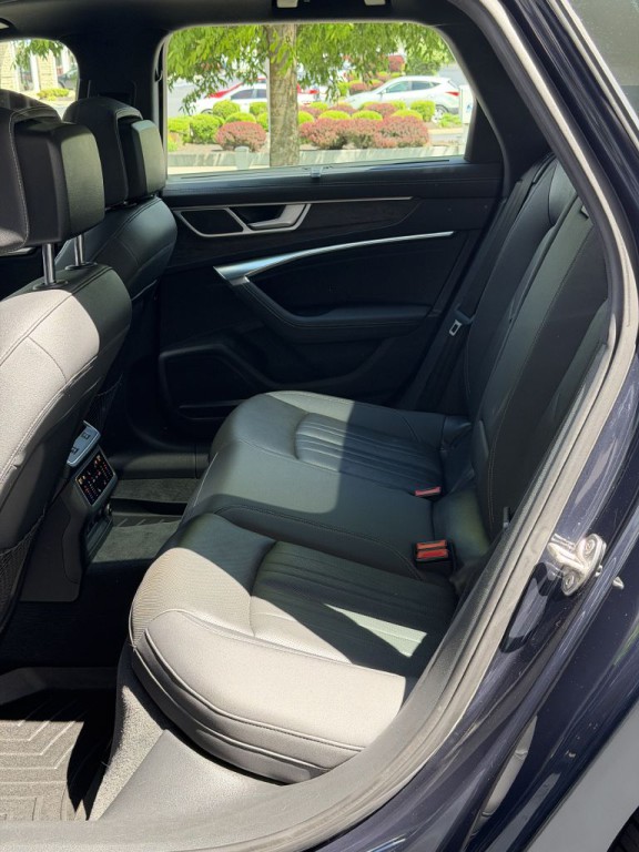 2021 Audi A6 Image 71