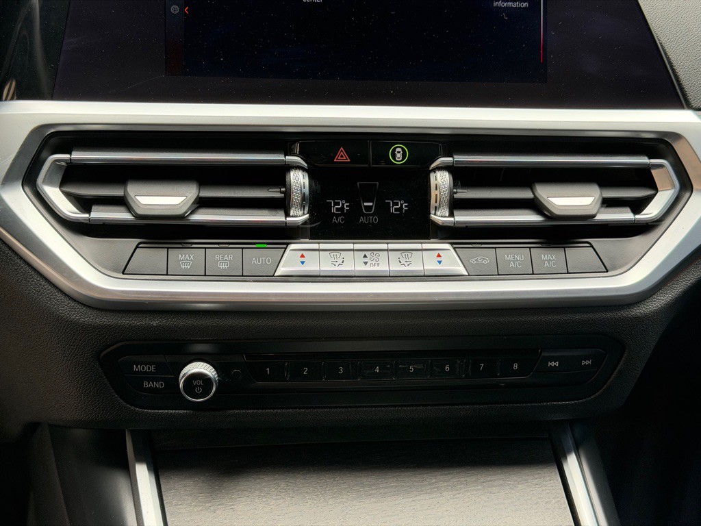 2021 BMW 3 Series Image 45