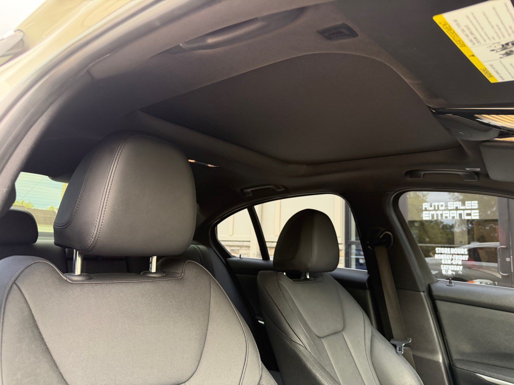 2021 BMW 3 Series Image 73