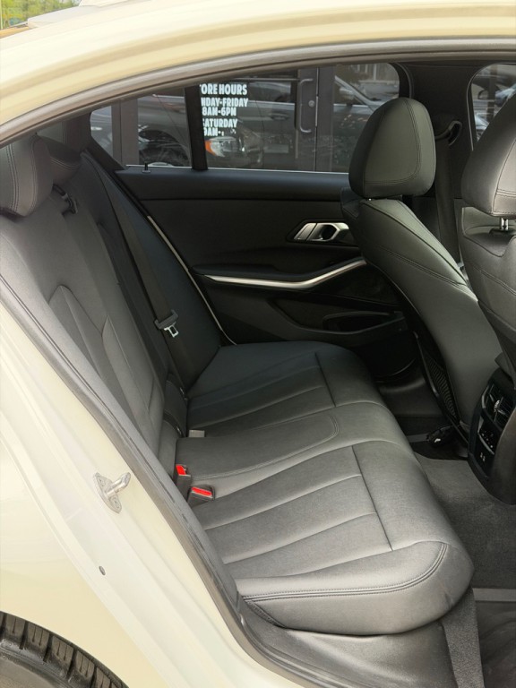 2021 BMW 3 Series Image 76