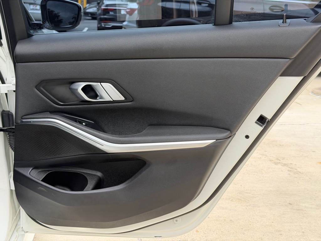 2021 BMW 3 Series Image 78