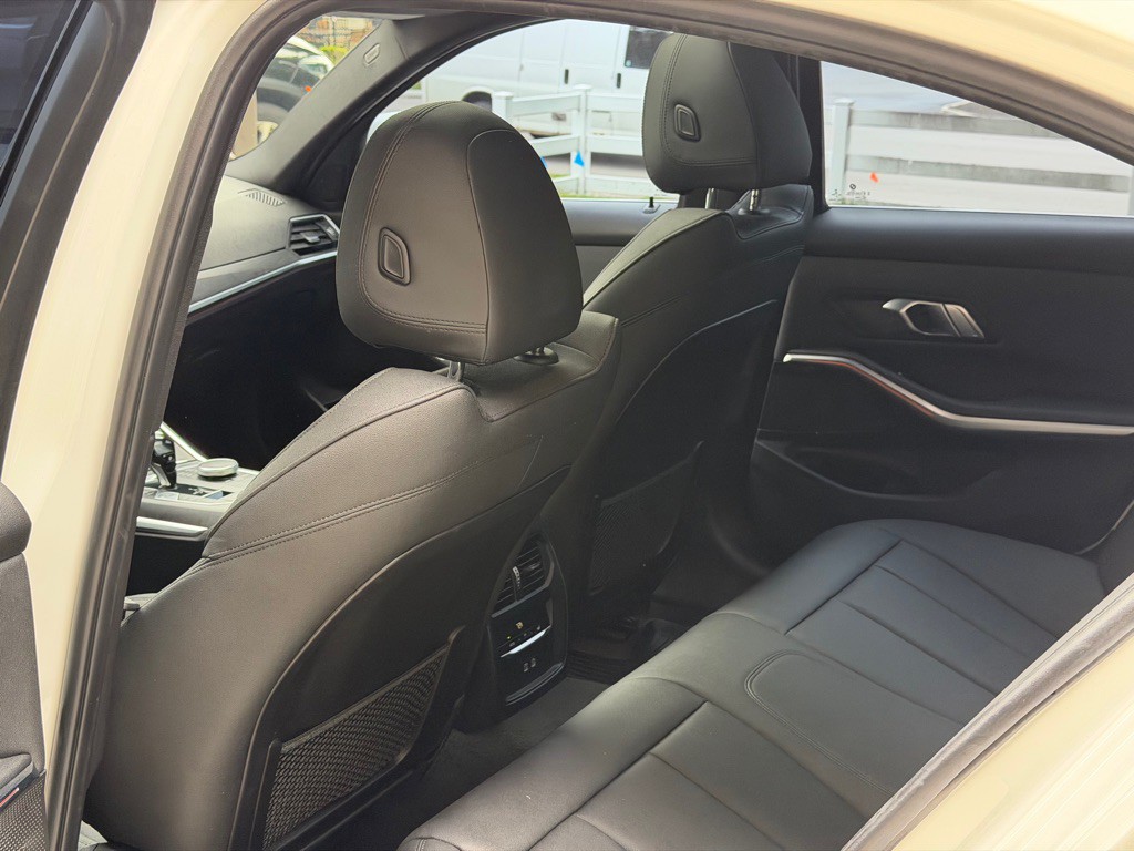 2021 BMW 3 Series Image 86