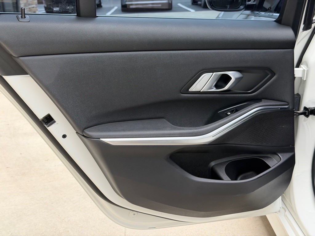 2021 BMW 3 Series Image 87