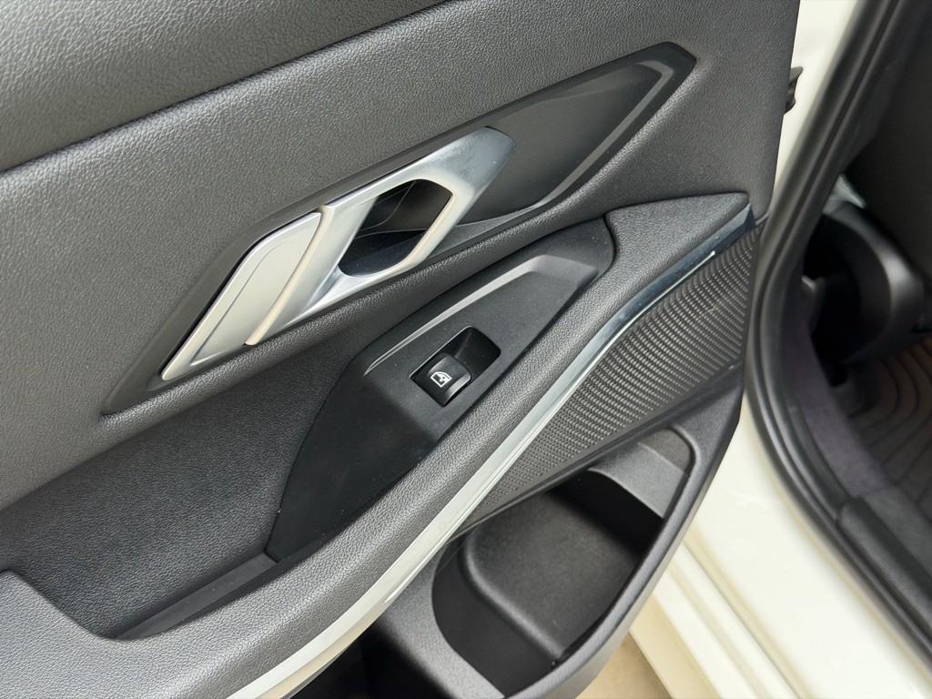 2021 BMW 3 Series Image 88