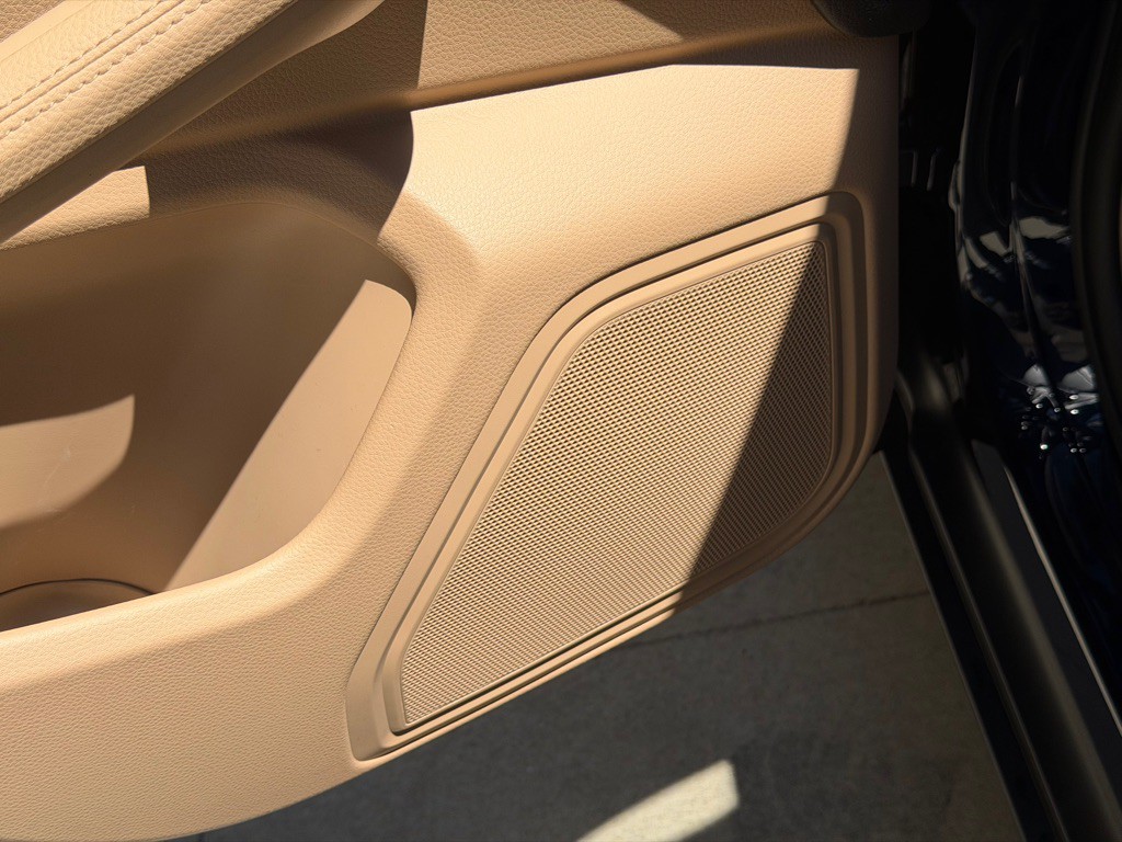 2021 Porsche Macan Image 99