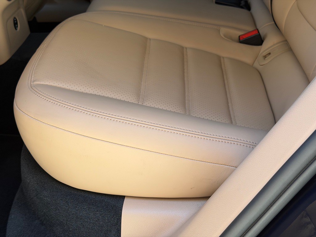 2021 Porsche Macan Image 101