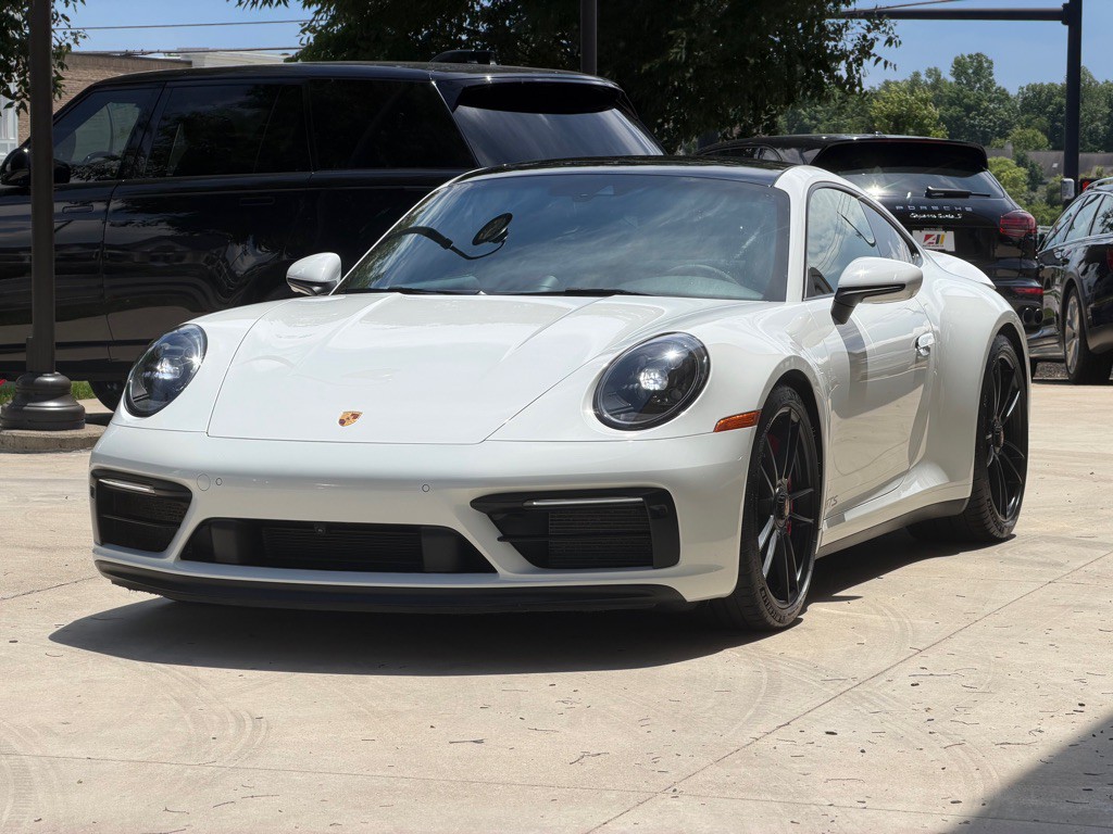 2023 Porsche 911 Image 11
