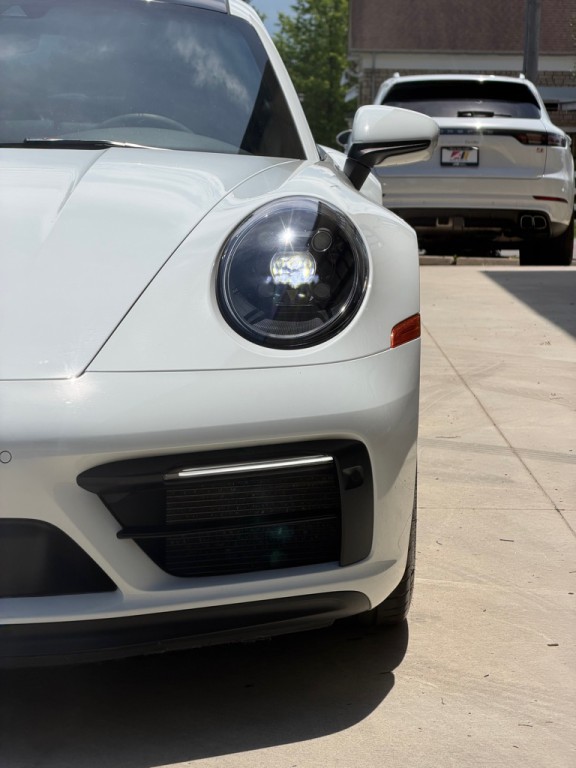 2023 Porsche 911 Image 13