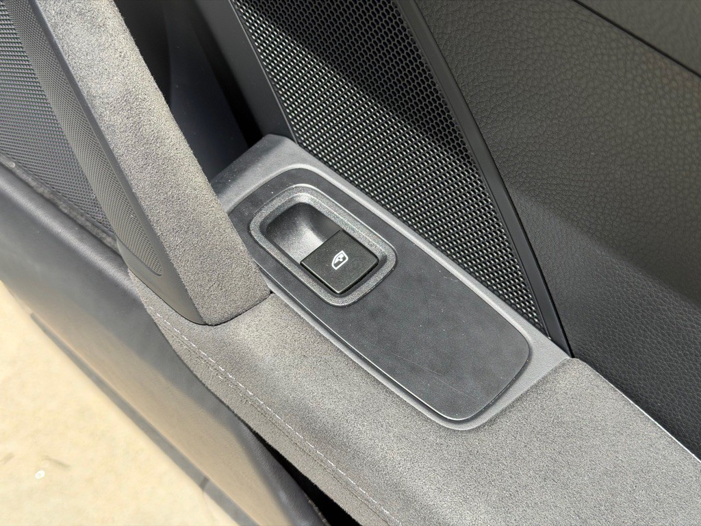 2023 Porsche 911 Image 64
