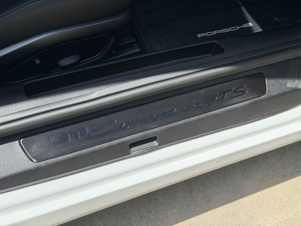 2023 Porsche 911 Image 66