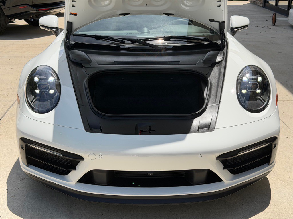 2023 Porsche 911 Image 87