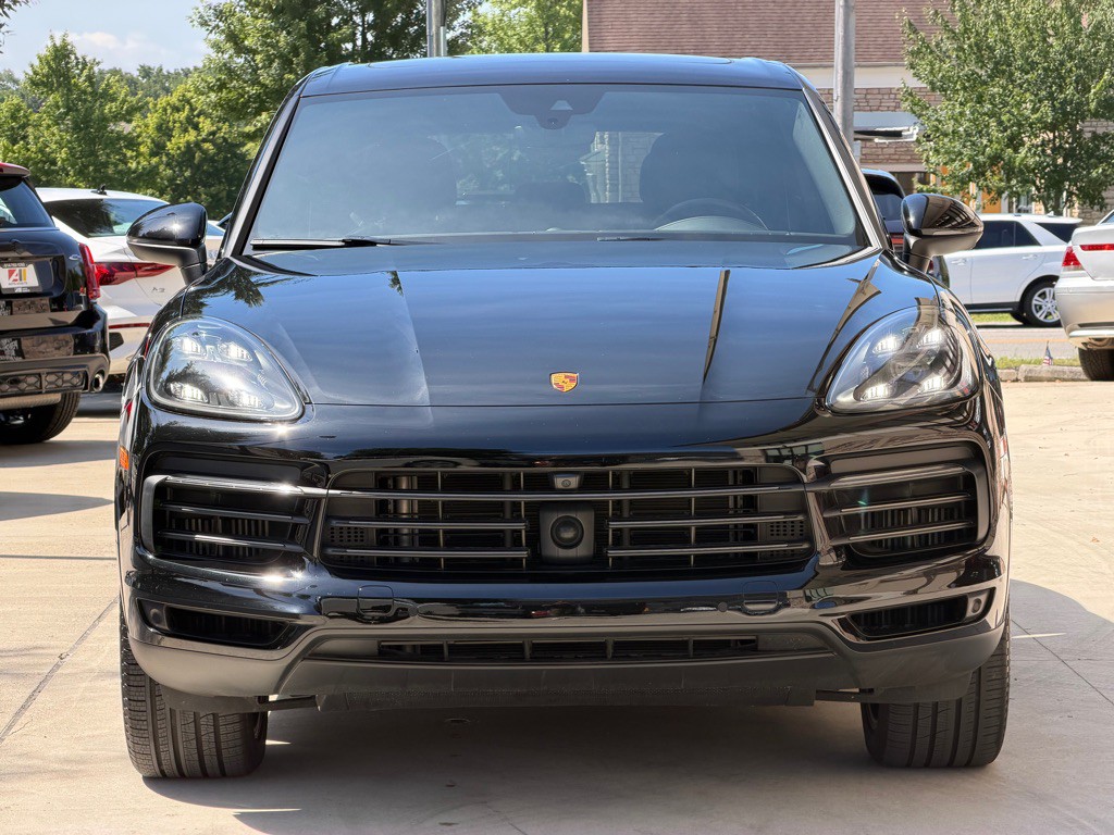 2023 Porsche Cayenne Image 3