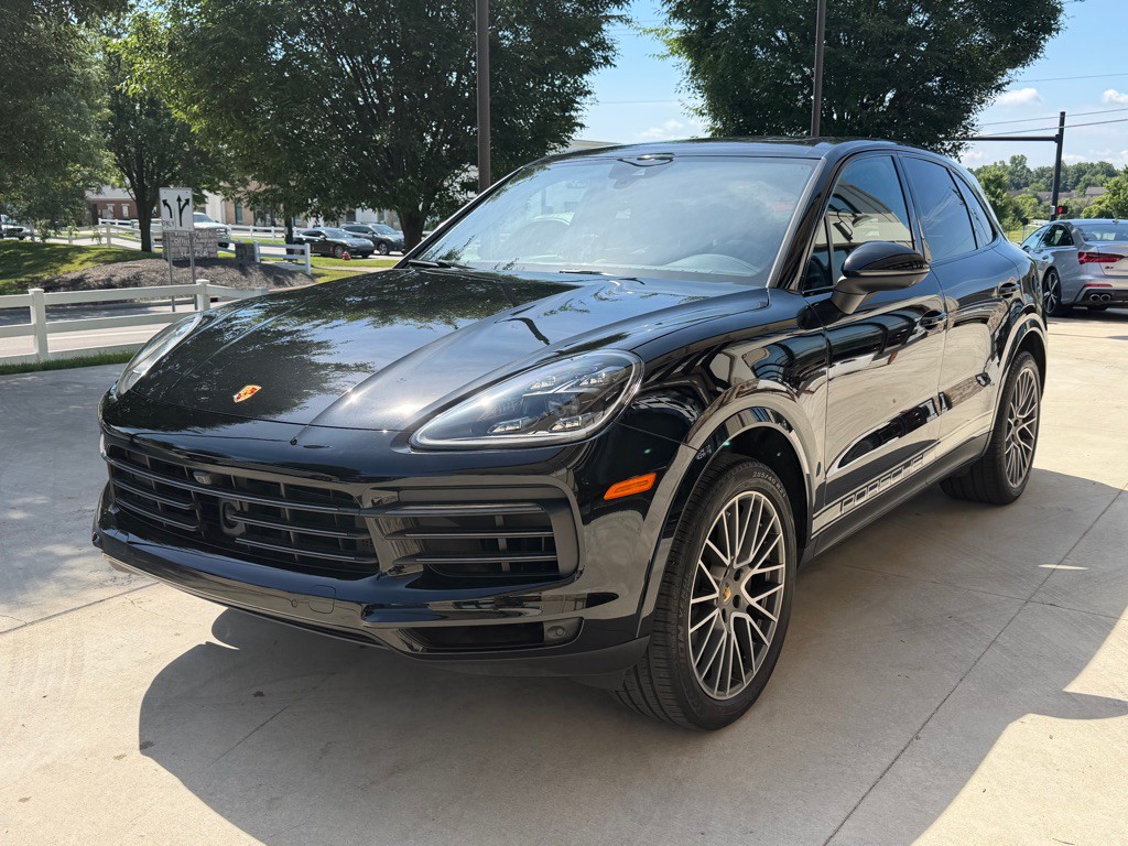 2023 Porsche Cayenne Image 4