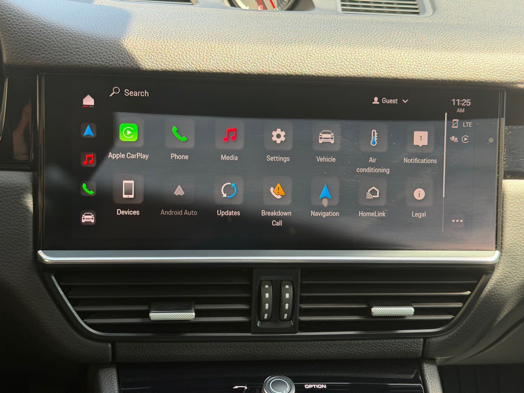 2023 Porsche Cayenne Image 39