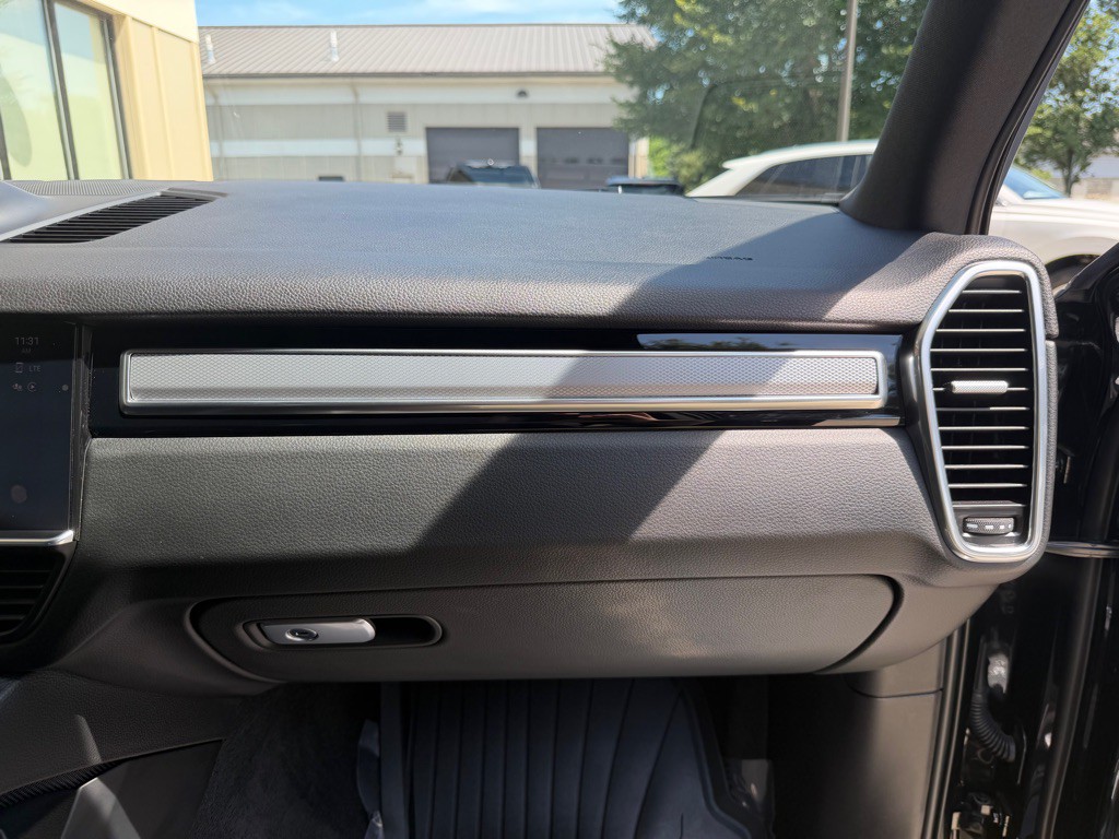 2023 Porsche Cayenne Image 62