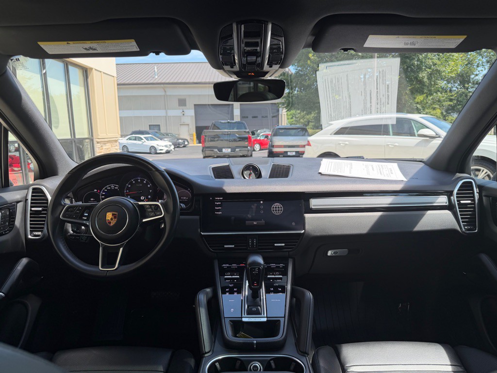 2023 Porsche Cayenne Image 82