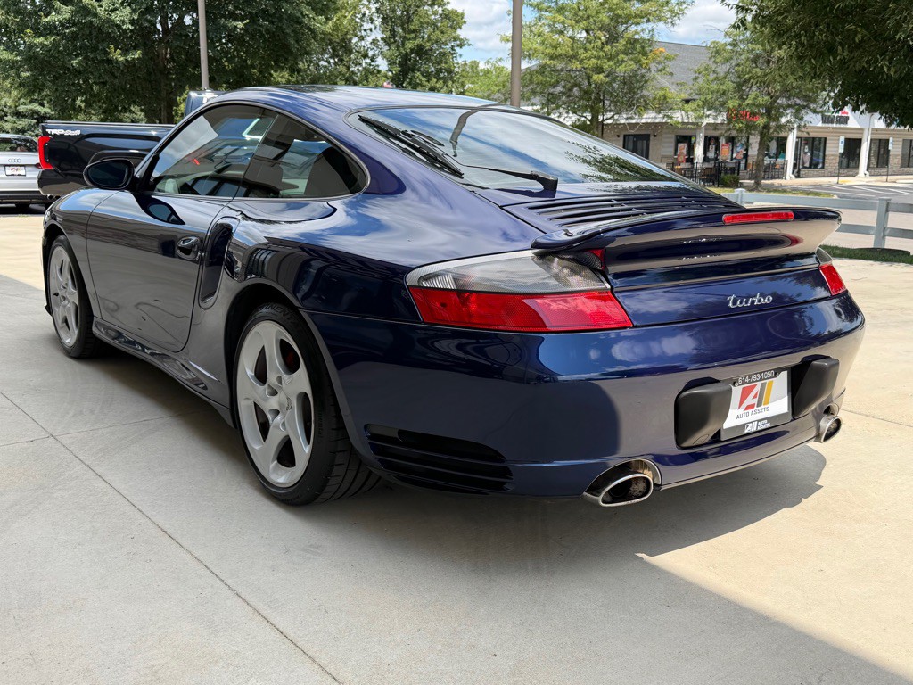 2003 Porsche 911 Image 7