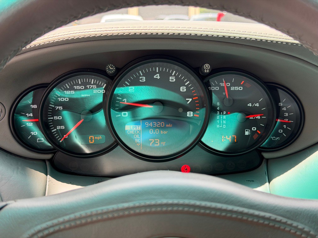 2003 Porsche 911 Image 46