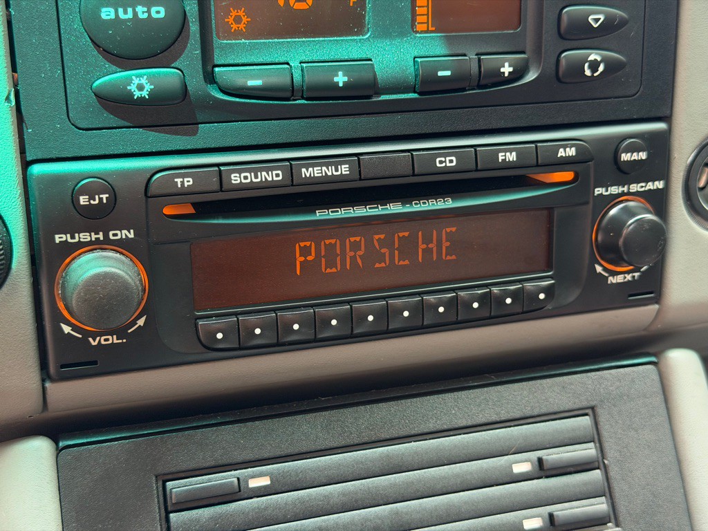 2003 Porsche 911 Image 49