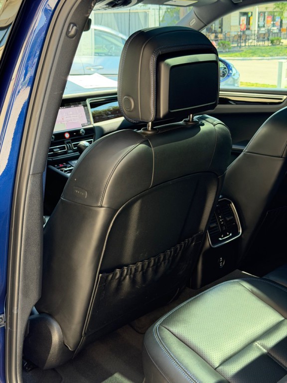 2022 Porsche Macan Image 80