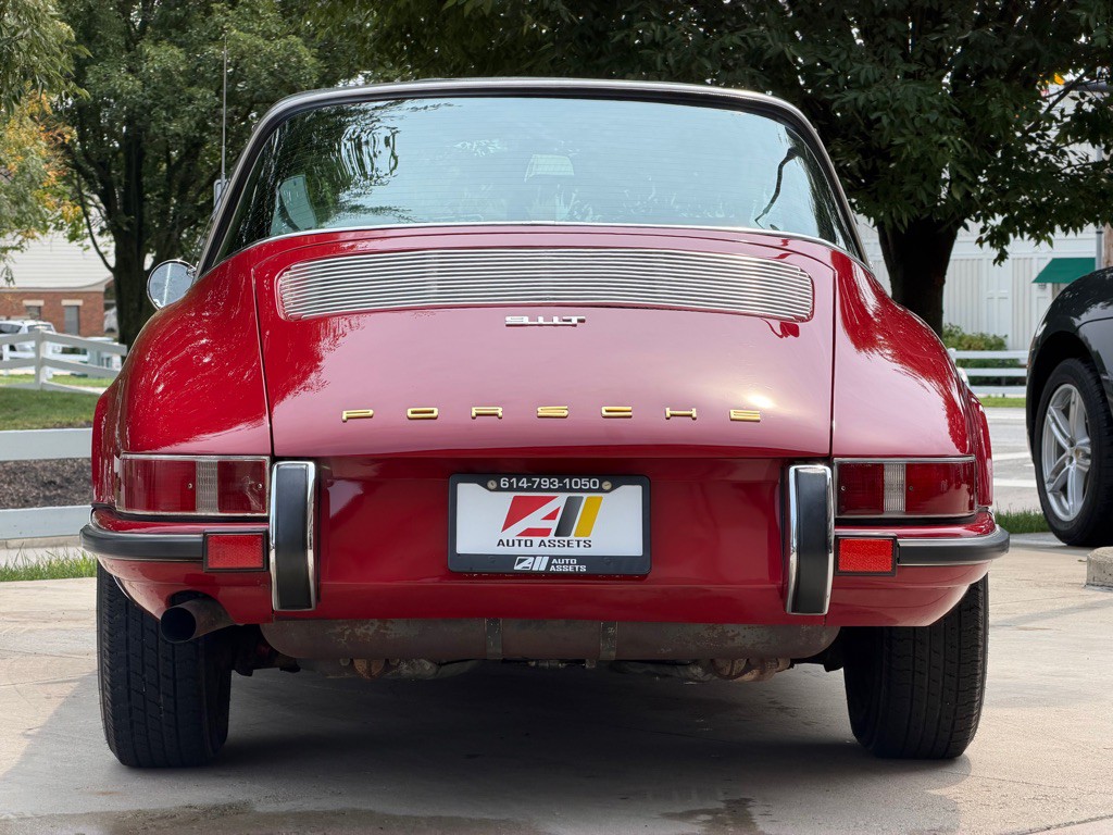 1971 Porsche 911 Image 4